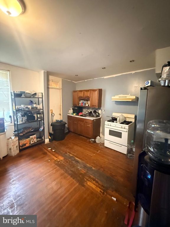 4445 N MARSHALL ST, PHILADELPHIA, PA 19140 — photo 2
