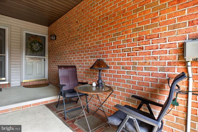 29 ROCKFORD RD, Mountville, PA 17554