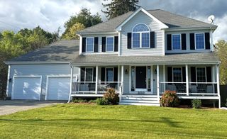 1010 Oakhill Ave, Attleboro, MA 02703