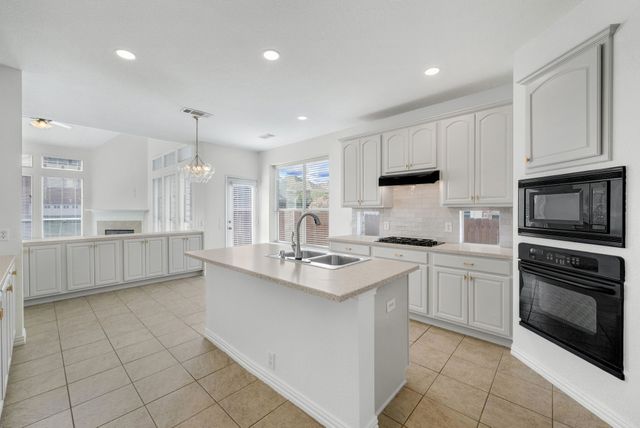 11070 Sonterra Lane, Frisco, TX 75033