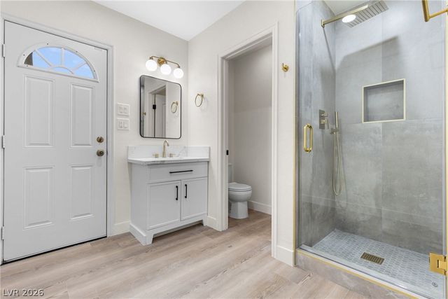 271 East Middleton Drive, Henderson, NV 89015