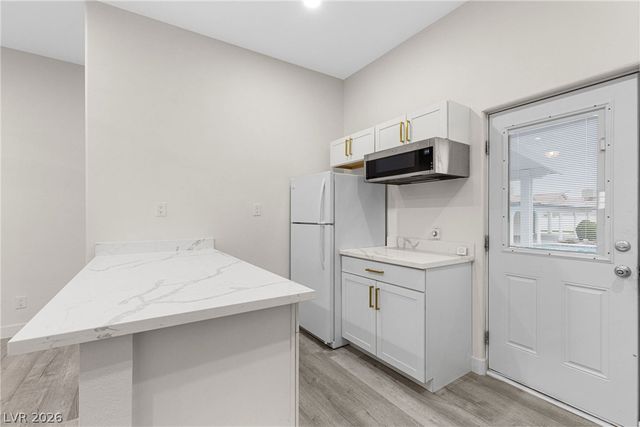 271 East Middleton Drive, Henderson, NV 89015