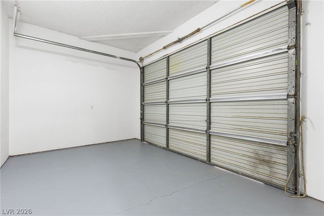 271 East Middleton Drive, Henderson, NV 89015