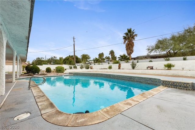 271 East Middleton Drive, Henderson, NV 89015