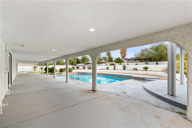 271 East Middleton Drive, Henderson, NV 89015