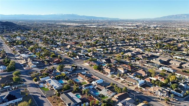 271 East Middleton Drive, Henderson, NV 89015