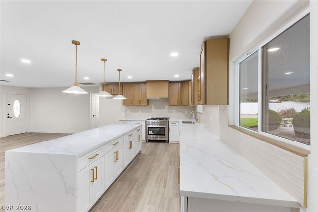 271 East Middleton Drive, Henderson, NV 89015