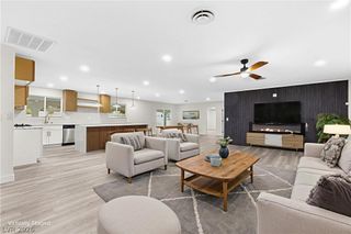 271 East Middleton Drive, Henderson, NV 89015