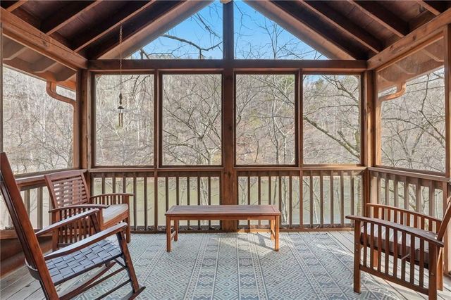 133 Muller Lane, Ellijay, GA 30540