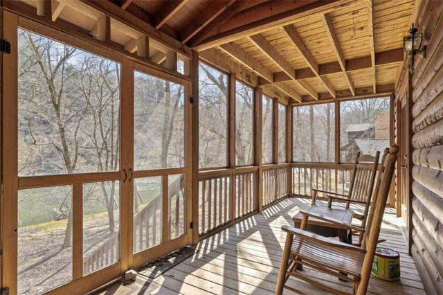 133 Muller Lane, Ellijay, GA 30540