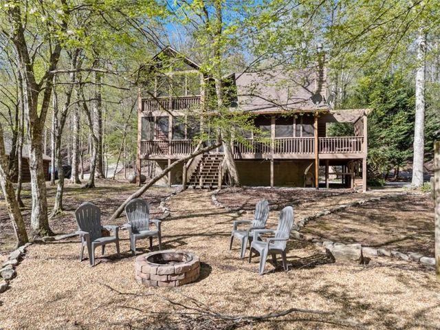 133 Muller Lane, Ellijay, GA 30540