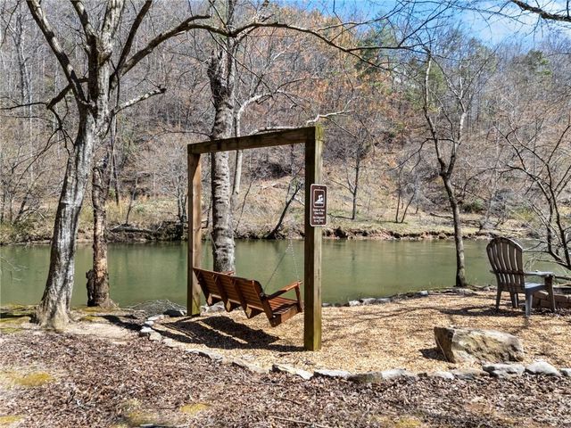 133 Muller Lane, Ellijay, GA 30540