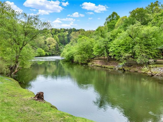 133 Muller Lane, Ellijay, GA 30540