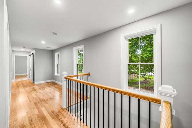 5 Daniel Street, Somersworth, NH 03878