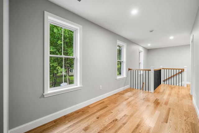 5 Daniel Street, Somersworth, NH 03878