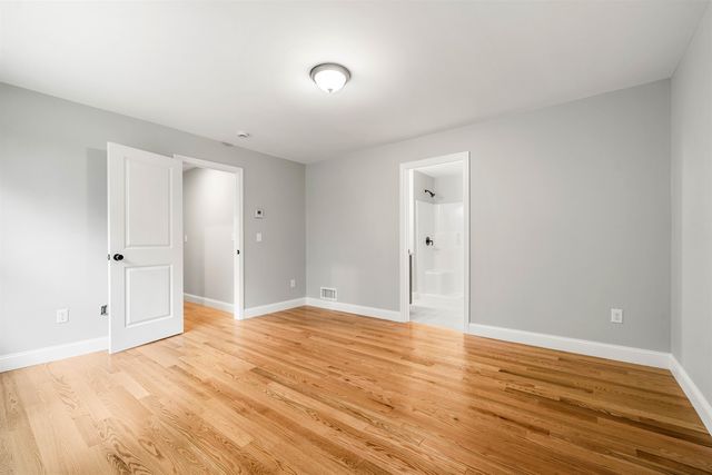 5 Daniel Street, Somersworth, NH 03878