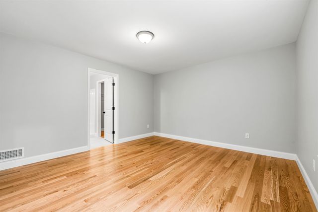 5 Daniel Street, Somersworth, NH 03878