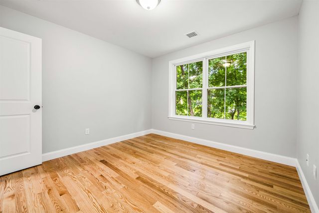 5 Daniel Street, Somersworth, NH 03878