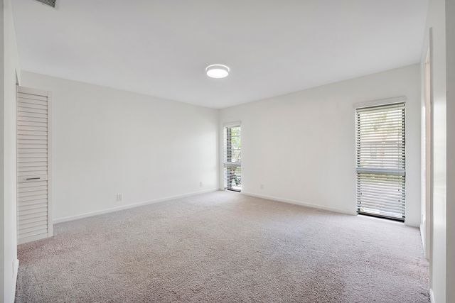 9717 N New River Canal Road 409, Plantation, FL 33324