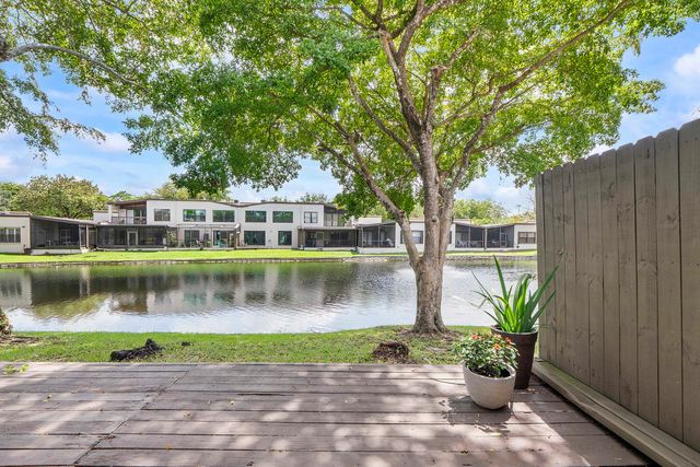 9717 N New River Canal Road 409, Plantation, FL 33324