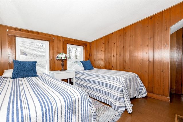 48 Elm Avenue, Fairhaven, MA 02719