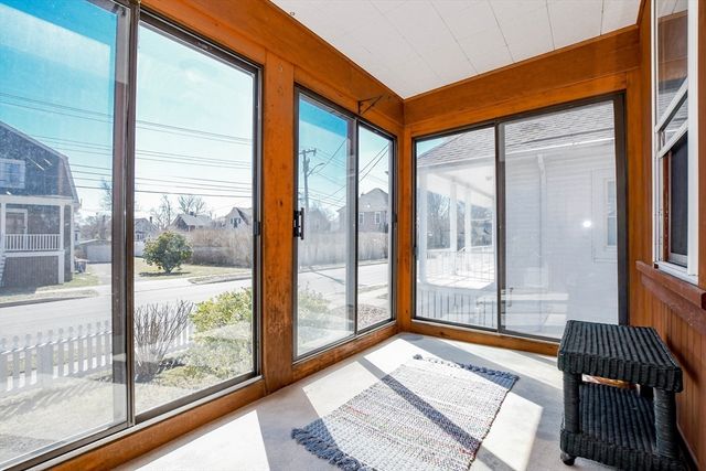 48 Elm Avenue, Fairhaven, MA 02719