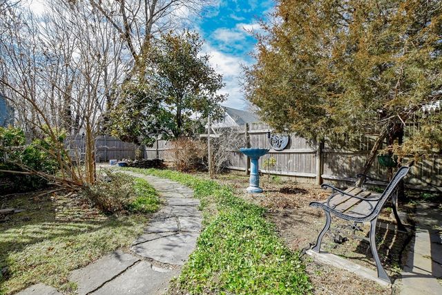 48 Elm Avenue, Fairhaven, MA 02719