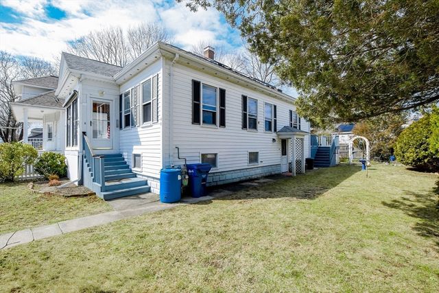 48 Elm Avenue, Fairhaven, MA 02719