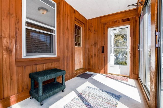 48 Elm Avenue, Fairhaven, MA 02719