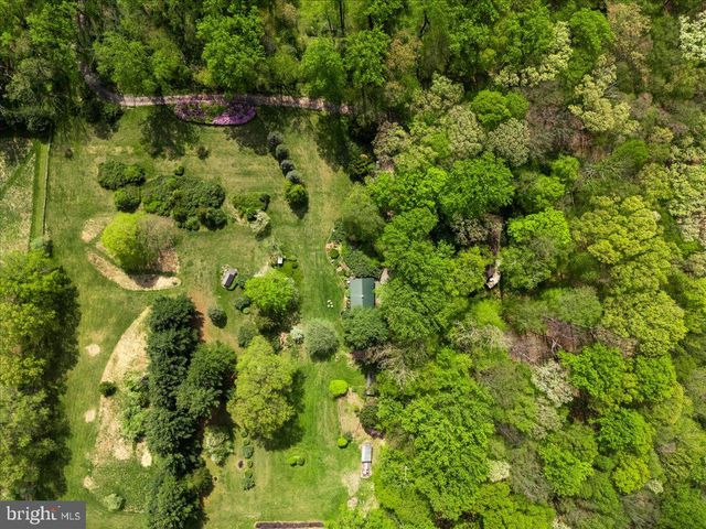 6548 CUTTALOSSA RD, Solebury, PA 18963