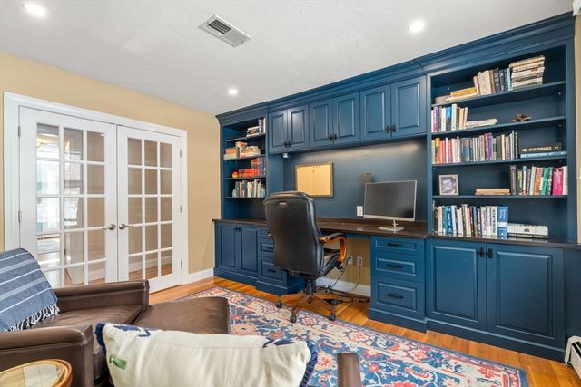 177 Bay Colony Drive, Westwood, MA 02090