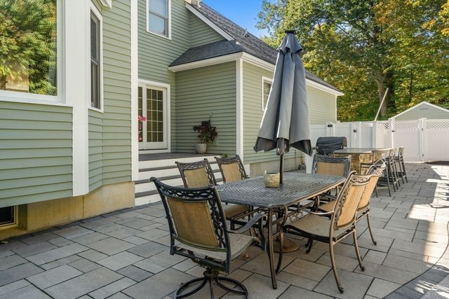 177 Bay Colony Drive, Westwood, MA 02090