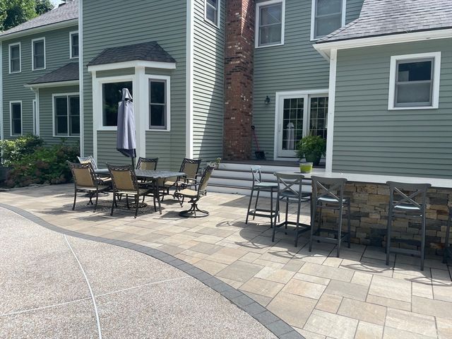 177 Bay Colony Drive, Westwood, MA 02090