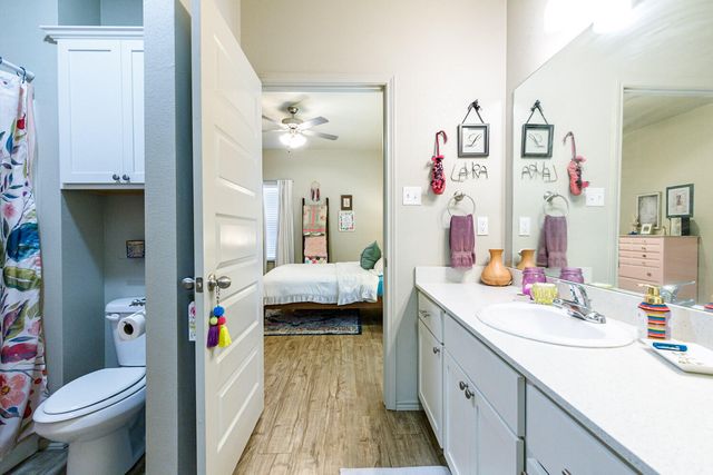 6702 Pontiac Avenue, Lubbock, TX 79424