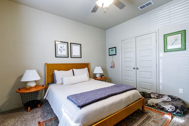 6702 Pontiac Avenue, Lubbock, TX 79424