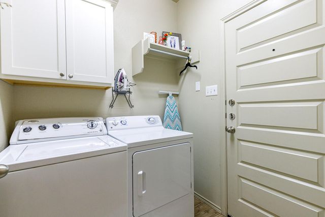 6702 Pontiac Avenue, Lubbock, TX 79424