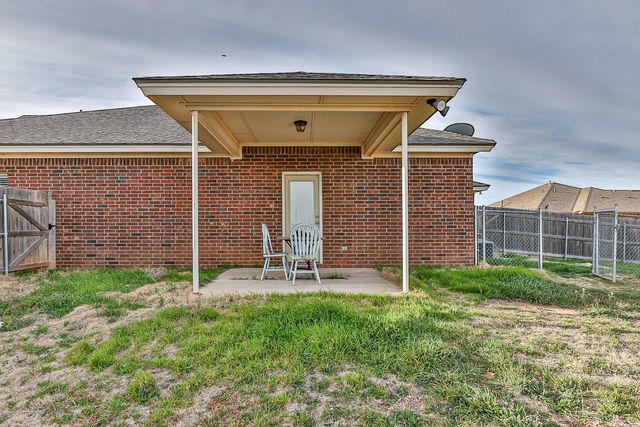 6702 Pontiac Avenue, Lubbock, TX 79424