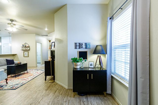 6702 Pontiac Avenue, Lubbock, TX 79424