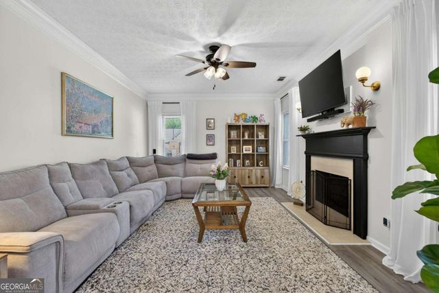 3397 English Oaks Drive NW, Kennesaw, GA 30144