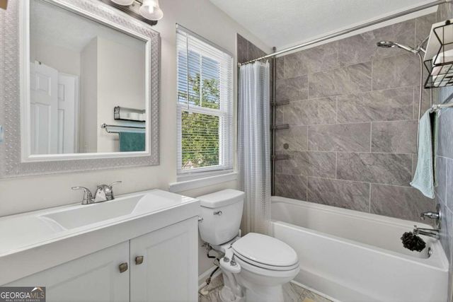3397 English Oaks Drive NW, Kennesaw, GA 30144