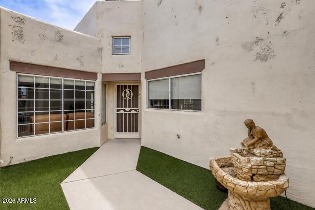 17103 N MOCCASIN Trail, Surprise, AZ 85374 — photo 2