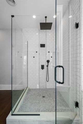 2706 Alhambra Court, St Louis, MO 63118