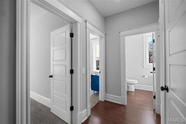 2706 Alhambra Court, St Louis, MO 63118