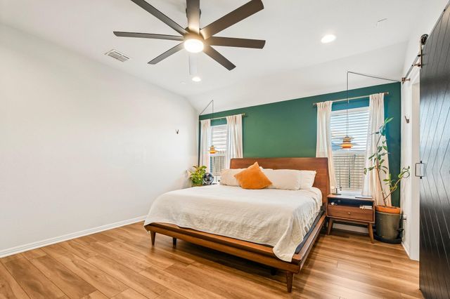 10700 Sentinel DR, Austin, TX 78747