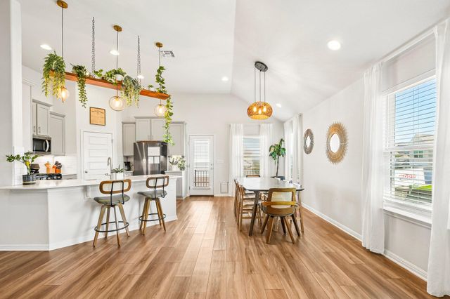 10700 Sentinel DR, Austin, TX 78747