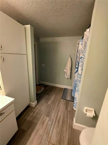18507 COUNTRY CREST PLACE, Tampa, FL 33647