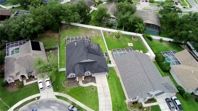 18507 COUNTRY CREST PLACE, Tampa, FL 33647
