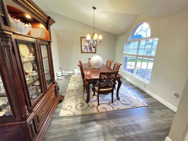 18507 COUNTRY CREST PLACE, Tampa, FL 33647