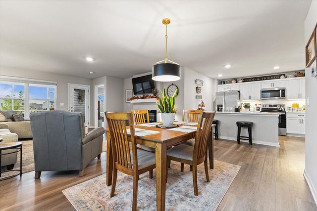 1294 NW Williamsburg Lane, Waukee, IA 50263