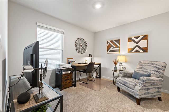 1294 NW Williamsburg Lane, Waukee, IA 50263